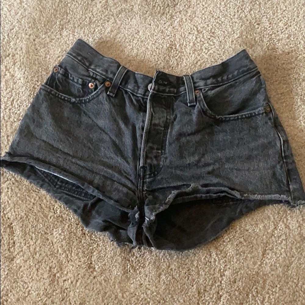 levi shorts